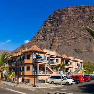 https://residencial-el-conde-6.in-canary-islands.com